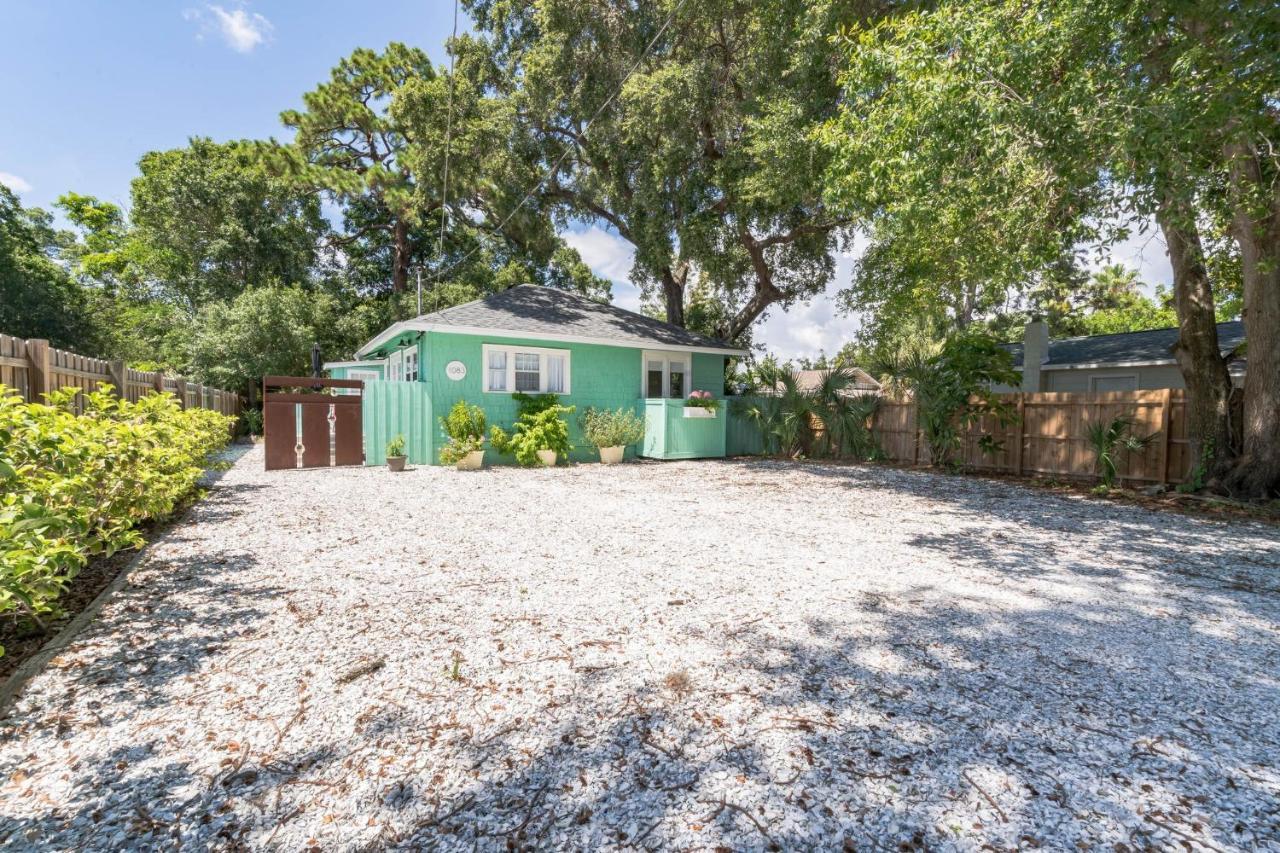 Sarasota, Fl Bungalow - Bright & Breezy Coastal Vibes - 10 Mins To White Sand Beaches Home エクステリア 写真